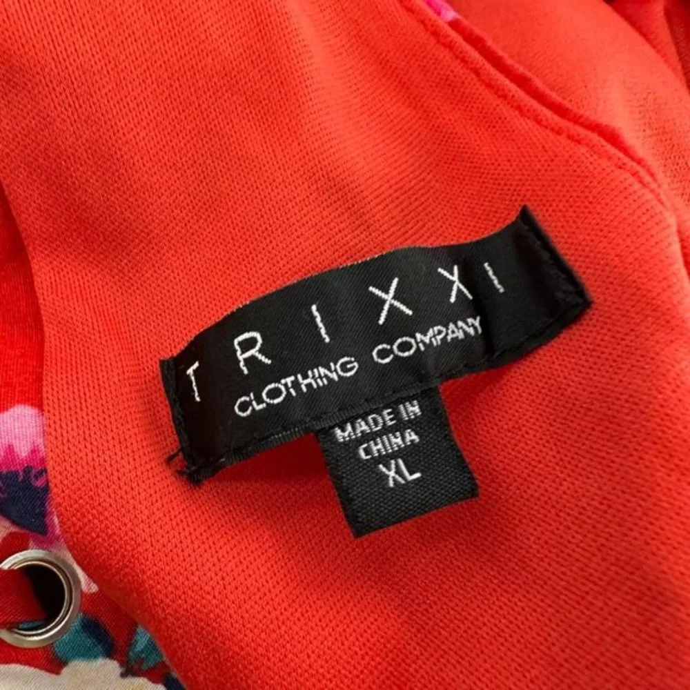 Trixxi Clothing Company Dress Girls XL Fit & Flare Floral Red Blue Pink Crisscro